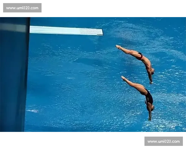 跳水赛场惊险瞬间失误视频还原选手心理与技术博弈全程解析与反思